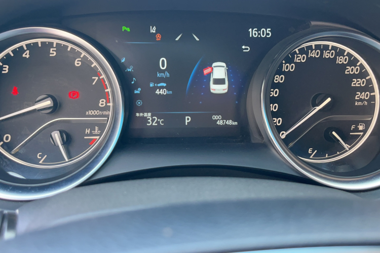 丰田 凯美瑞 2021款 2.0G 豪华版中控内饰15