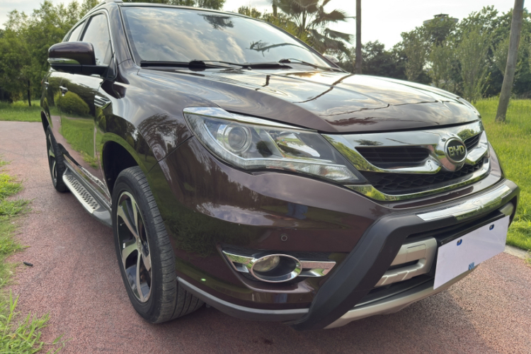 比亚迪S7 2016款 2.0T 自动尊贵型Plus车身外观6006