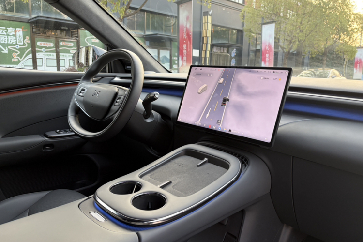 小鹏G7 2025款 702 超长续航 Max中控内饰7001