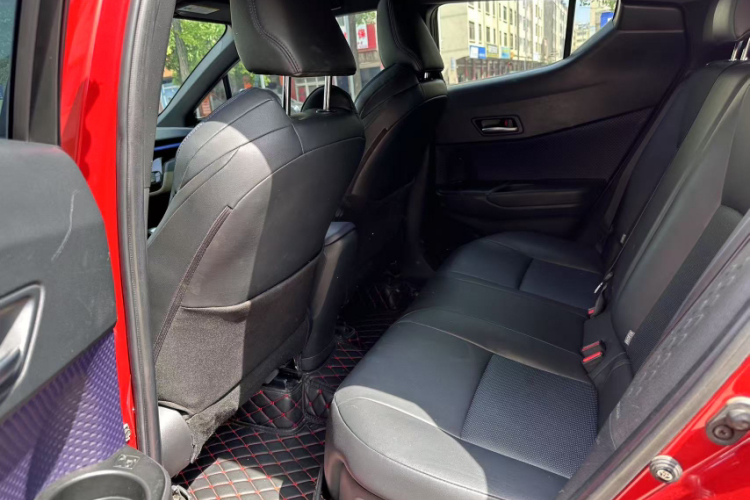 丰田C-HR 2020款 2.0L 领先版中控内饰7003