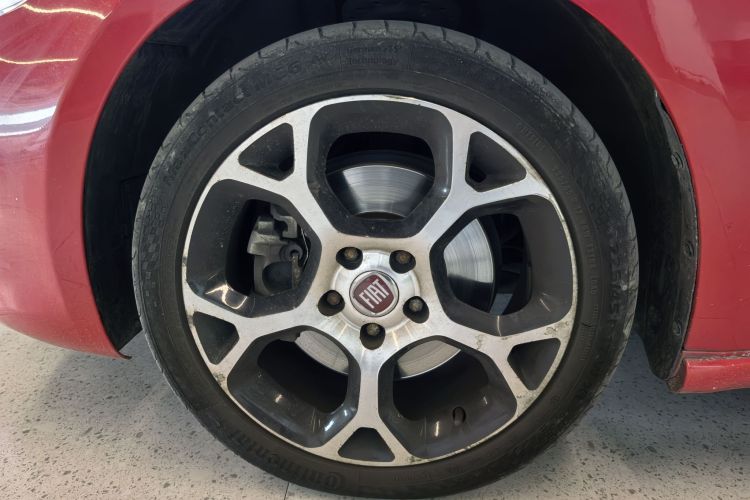 菲亚特 致悦 2014款 1.4T 自动运动版车身外观6005