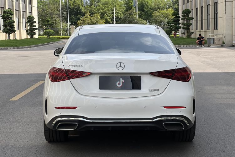 奔驰C级 2023款 改款 C 200 L 运动版车身外观6004