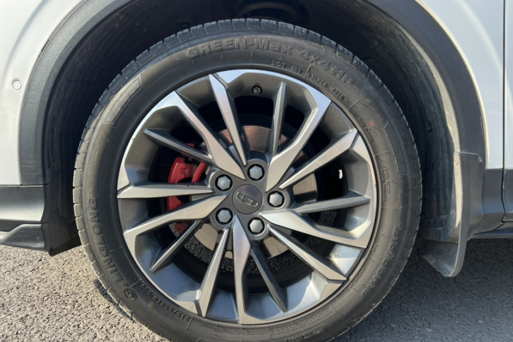 吉利汽车 缤越 2019款 运动款 260T DCT Battle 国V车身外观6008