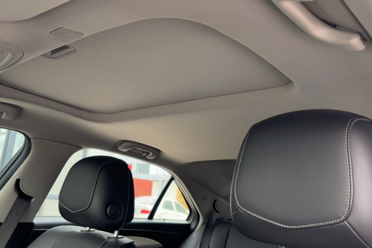 凯迪拉克ATS-L 2016款 28T 时尚型中控内饰7007