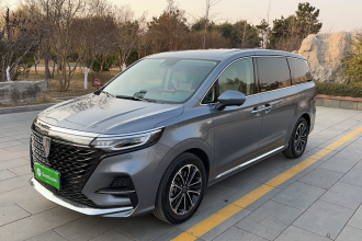 荣威iMAX8 2021款 400TGI Supreme系列尊荣版