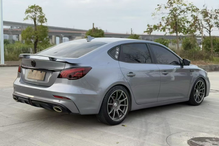 名爵 MG6 2020款 1.5T 自动Trophy旗舰版车身外观6003