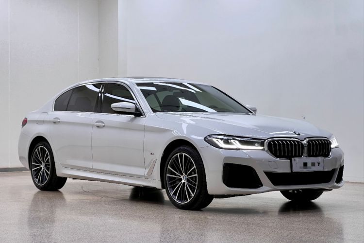 宝马5系 2022款 改款 530Li 领先型 M运动套装车身外观6007