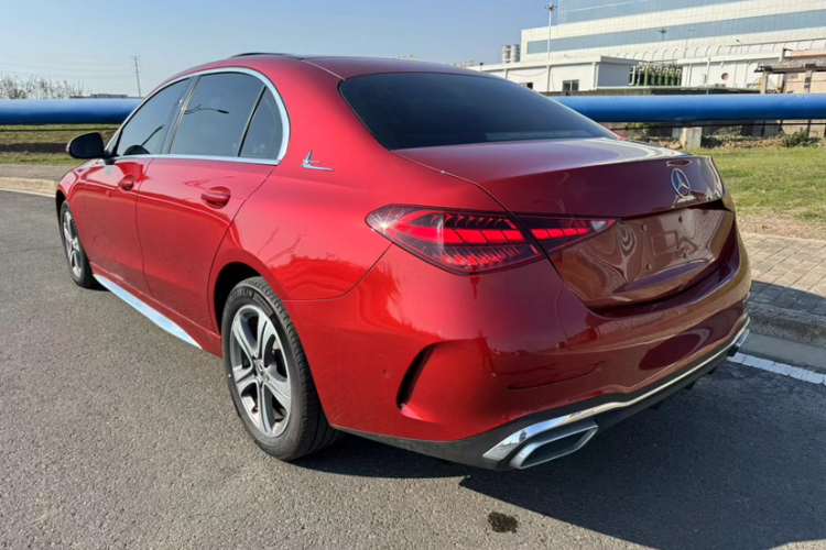 奔驰C级 2022款 改款 C 200 L 运动版车身外观6007
