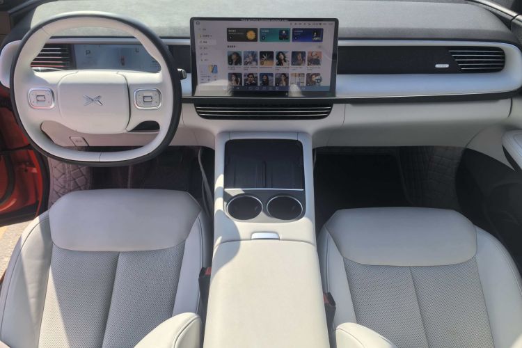 小鹏G6 2023款 580 长续航 Pro中控内饰7001
