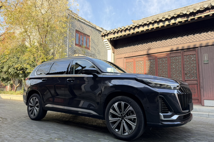 星途揽月 2023款 400T 四驱星尊版 6座车身外观6007