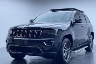Jeep 大切诺基(进口) 2020款 3.0L 专业导航版