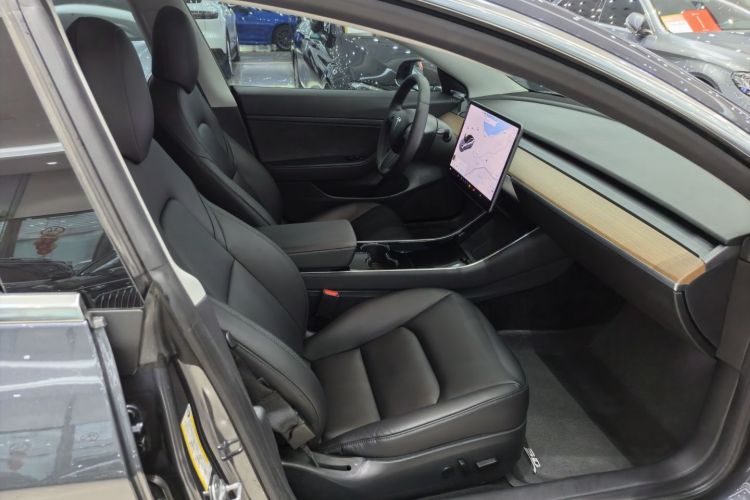 特斯拉 Model 3 2020款 改款 长续航后轮驱动版局部细节41