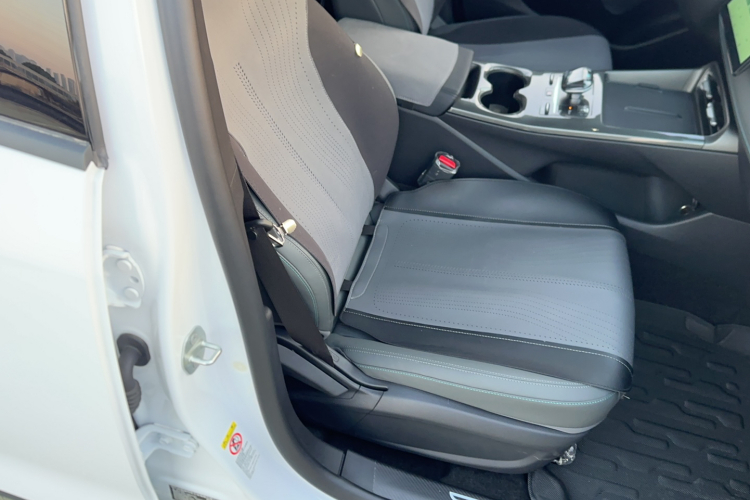 比亚迪 秦PLUS 2025款 DM-i 智驾版 55KM领先型局部细节41