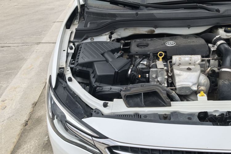 别克 英朗 2019款 18T 自动互联精英型 国V局部细节9002