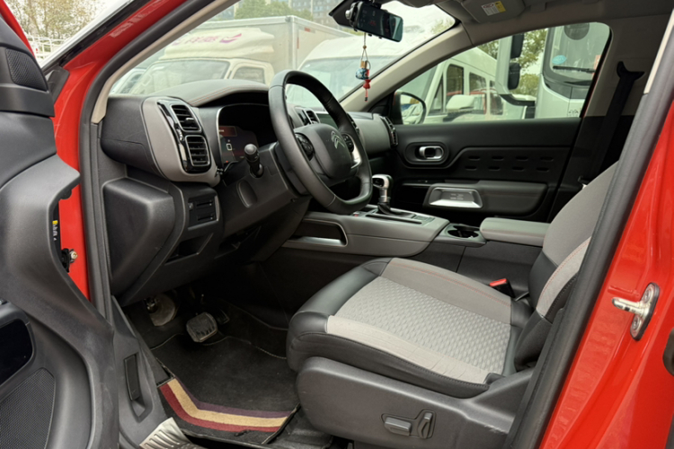 雪铁龙 天逸 C5 AIRCROSS 2017款 350THP 时尚型中控内饰7003