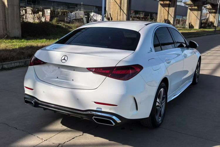 奔驰C级 2022款 C 200 L 运动版车身外观6010