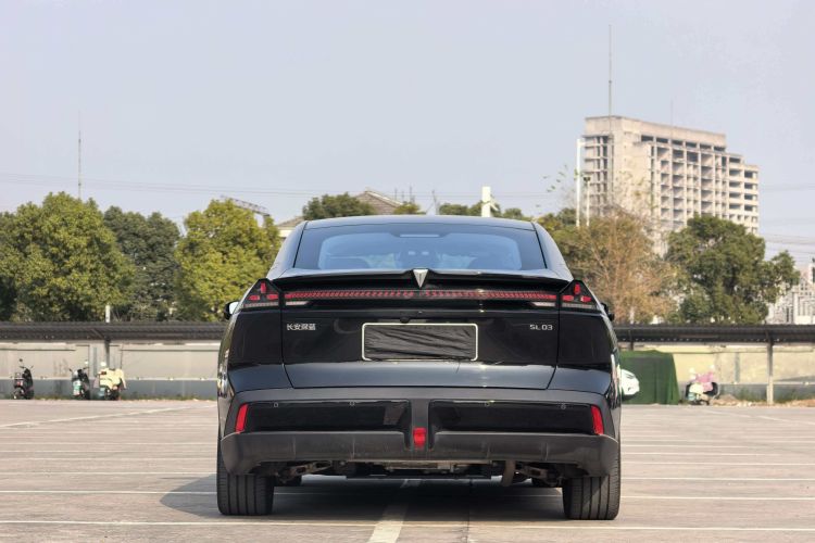 深蓝汽车 深蓝SL03 2022款 1.5L 1200增程版车身外观6004