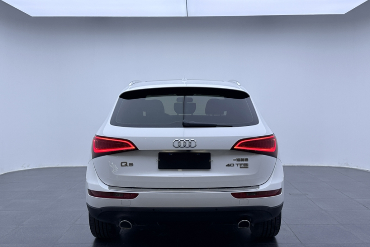 奥迪Q5 2013款 40 TFSI 舒适型车身外观6004