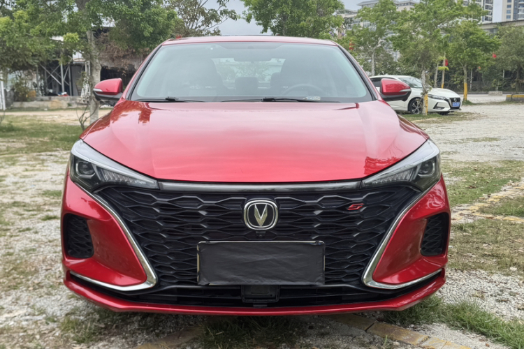 长安 逸动 2021款 PLUS 蓝鲸NE 1.4T GDI DCT旗舰型车身外观6001