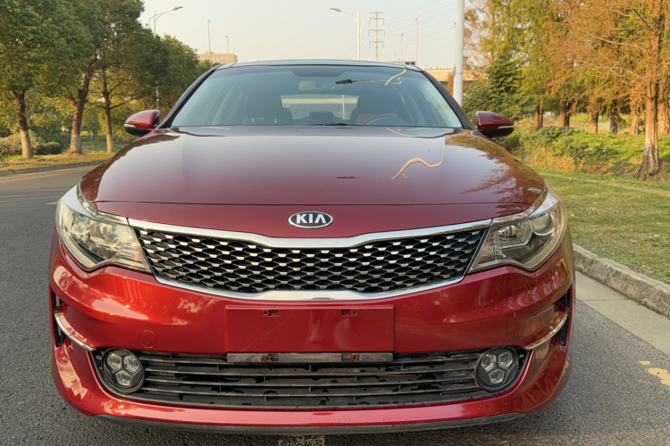 起亚K5 2016款 2.0L 自动LUX车身外观6001