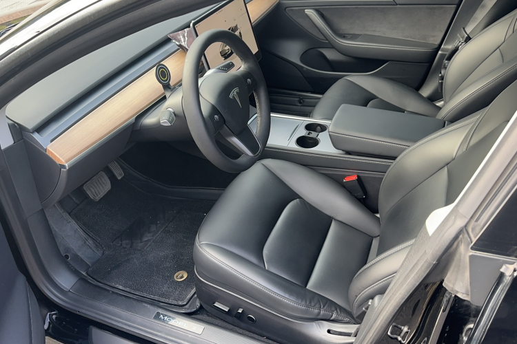 特斯拉 Model 3 2022款 后轮驱动版局部细节19