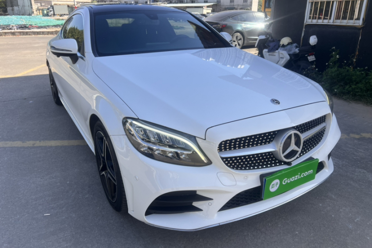 奔驰C级(进口) 2019款 C 260 轿跑车车身外观6005