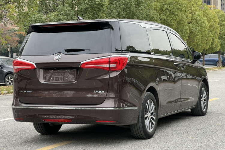 别克GL8 2017款 ES 28T 豪华型 国V车身外观6002