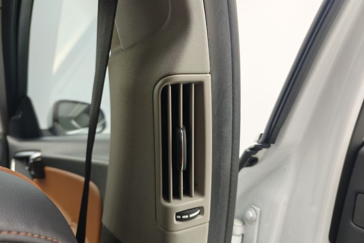 沃尔沃S60 2014款 S60L T5 智驭版局部细节9004