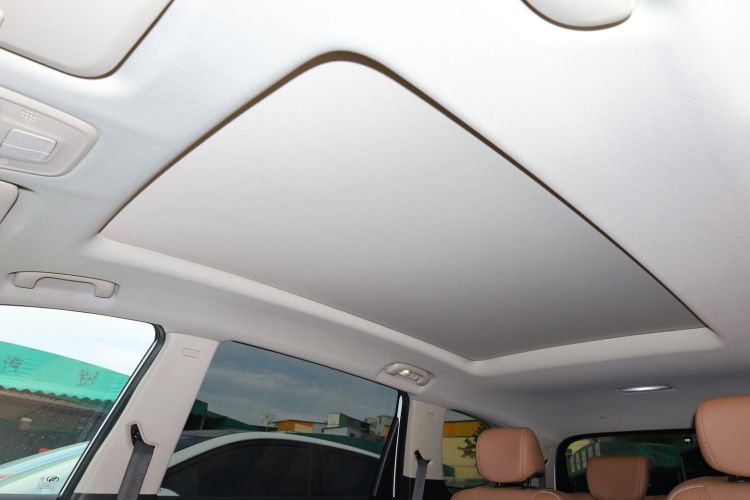 别克GL6 2021款 323T 轻混动互联豪华型局部细节22