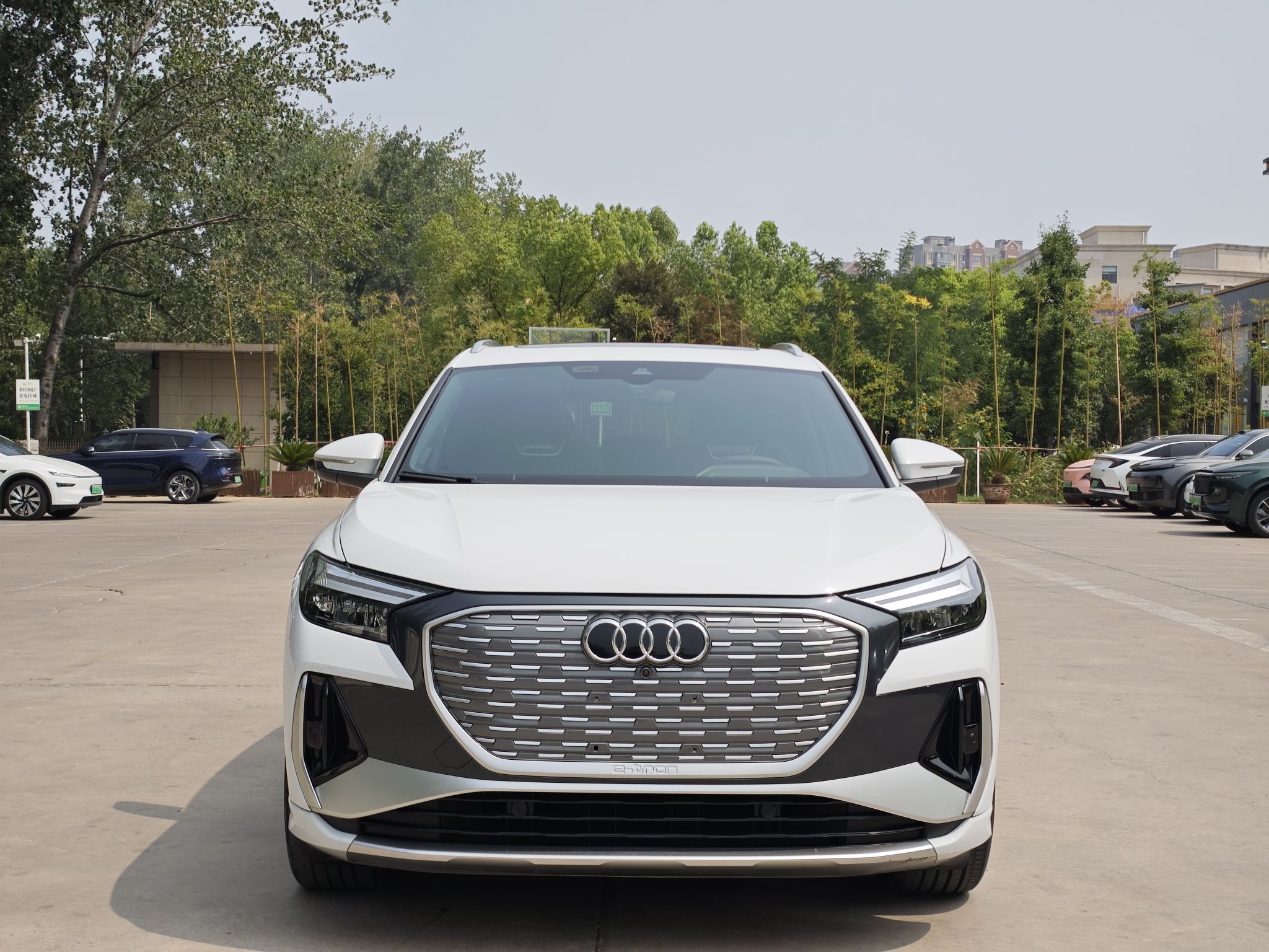 奥迪Q4 e-tron 2023款 40 e-tron 创境版