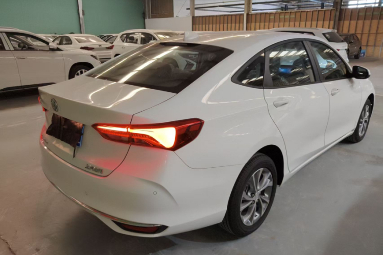 别克 威朗 2023款 Pro 乐享版车身外观6002