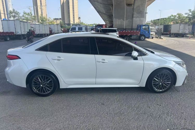 丰田 凌尚 2023款 2.0L 豪华版车身外观6008