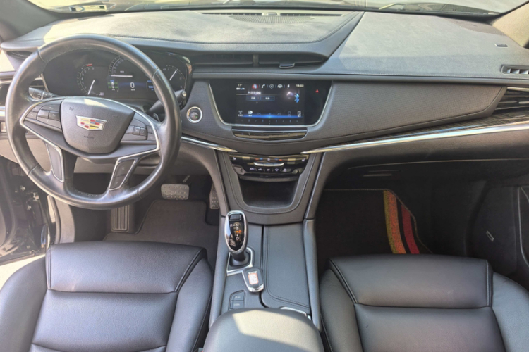 凯迪拉克XT5 2018款 28E 四驱技术型中控内饰7005