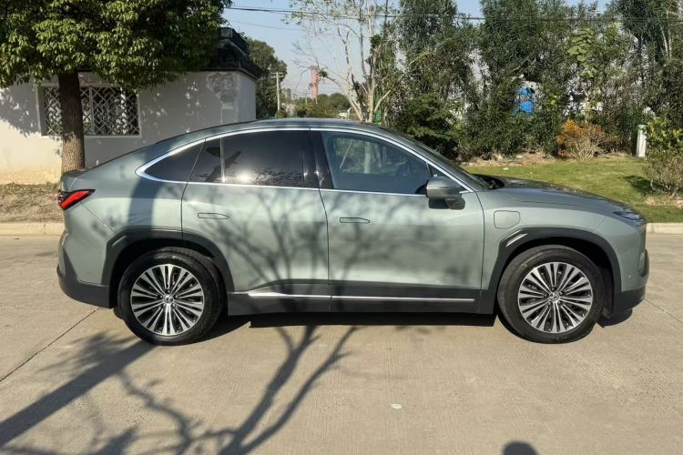 蔚来EC6 2020款 440KM 签名版车身外观6006