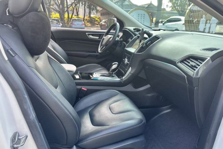 福特 锐界 2018款 EcoBoost 245 四驱尊锐型Plus 7座 国V中控内饰7005