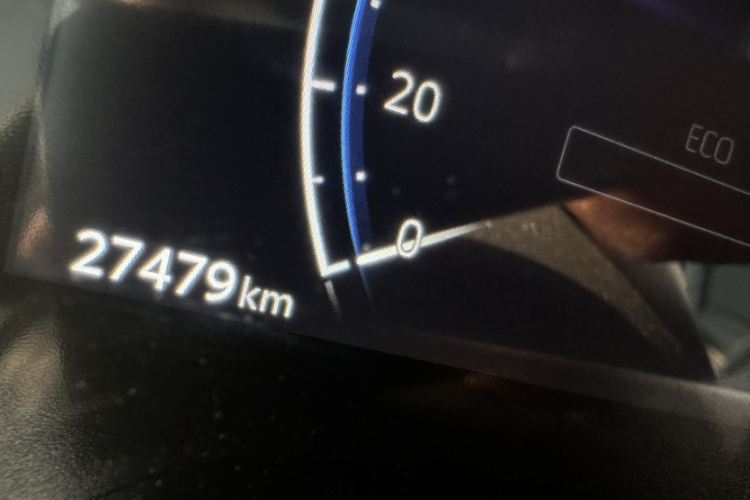 丰田 雷凌 2023款 TNGA 1.5L CVT进取版中控内饰15