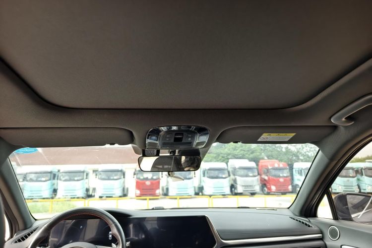 现代 索纳塔 2022款 270TGDi DCT 20周年纪念款中控内饰7007