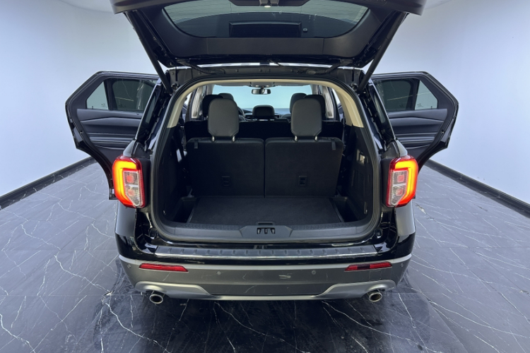 福特 探险者 2020款 EcoBoost 285 四驱钛金版 7座局部细节23