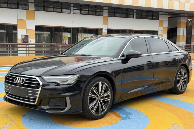 奥迪A6L 2019款 45 TFSI 臻选动感型车身外观1
