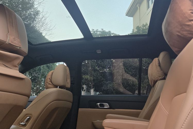 理想汽车 理想ONE 2021款 增程6座版局部细节22