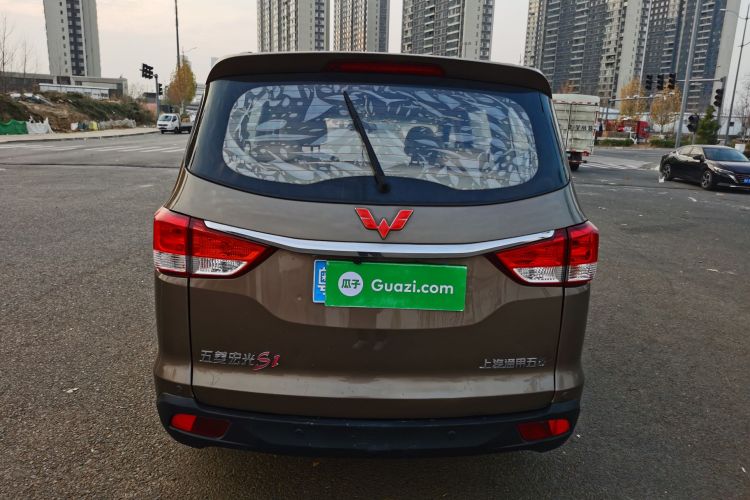 五菱汽车 五菱宏光 2015款 1.5L S1舒适国V车身外观6004