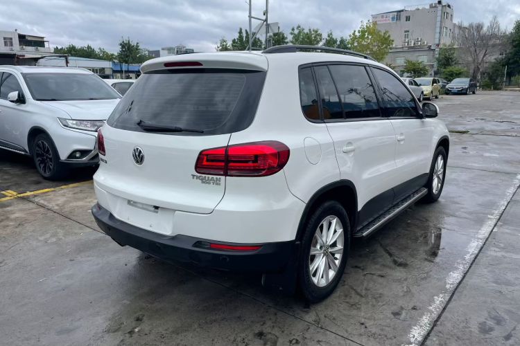 大众 途观 2016款 300TSI 自动两驱舒适版车身外观6003