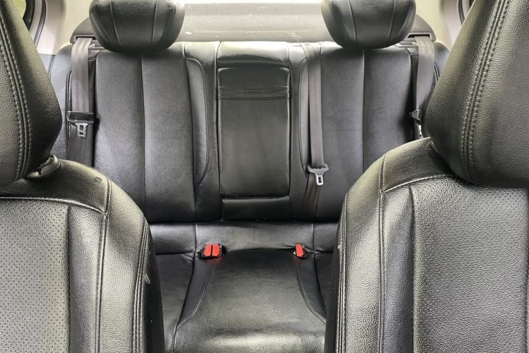 标致408 2014款 1.8L 自动豪华版中控内饰7003