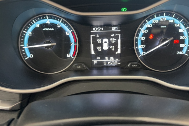 吉利汽车 帝豪 2021款 UP 1.5L CVT豪华型中控内饰15