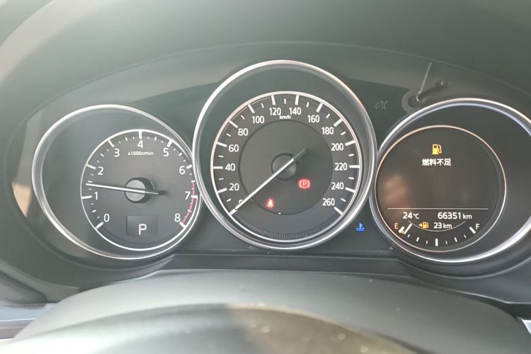 马自达CX-5 2020款 改款 2.0L 自动两驱智尊型中控内饰15