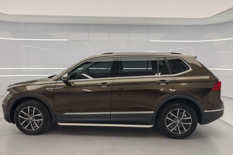 大众 途观L 2017款 330TSI 自动两驱豪华版车身外观6005