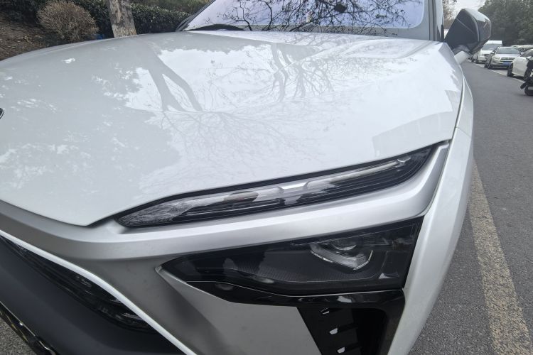 蔚来ES8 2022款 100kWh 签名版 七座车身外观6007