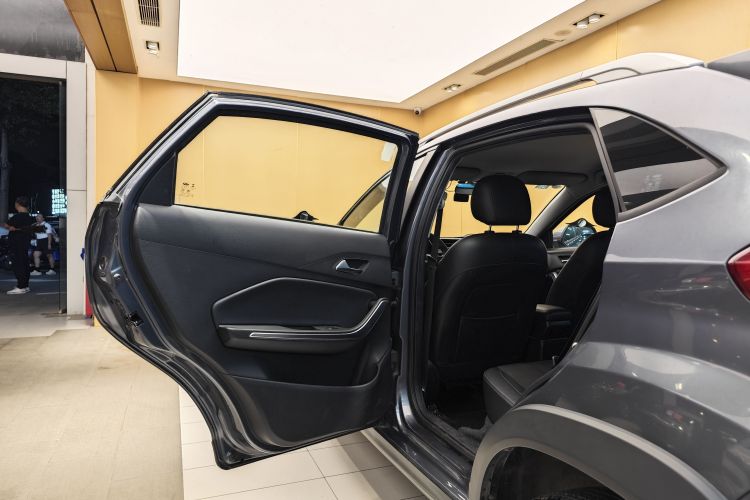 奇瑞 瑞虎3X 2020款 质享版 1.5L CVT豪华版车身外观6007