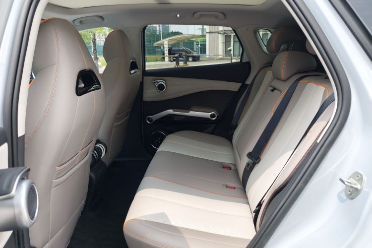 比亚迪 元PLUS 2023款 冠军版 430KM 超越型中控内饰7006