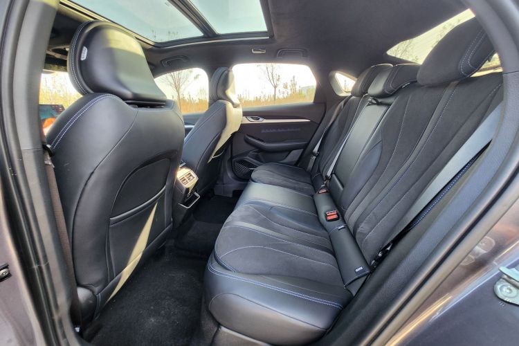 吉利汽车 星瑞 2025款 东方曜 2.0TD 望月版中控内饰7006